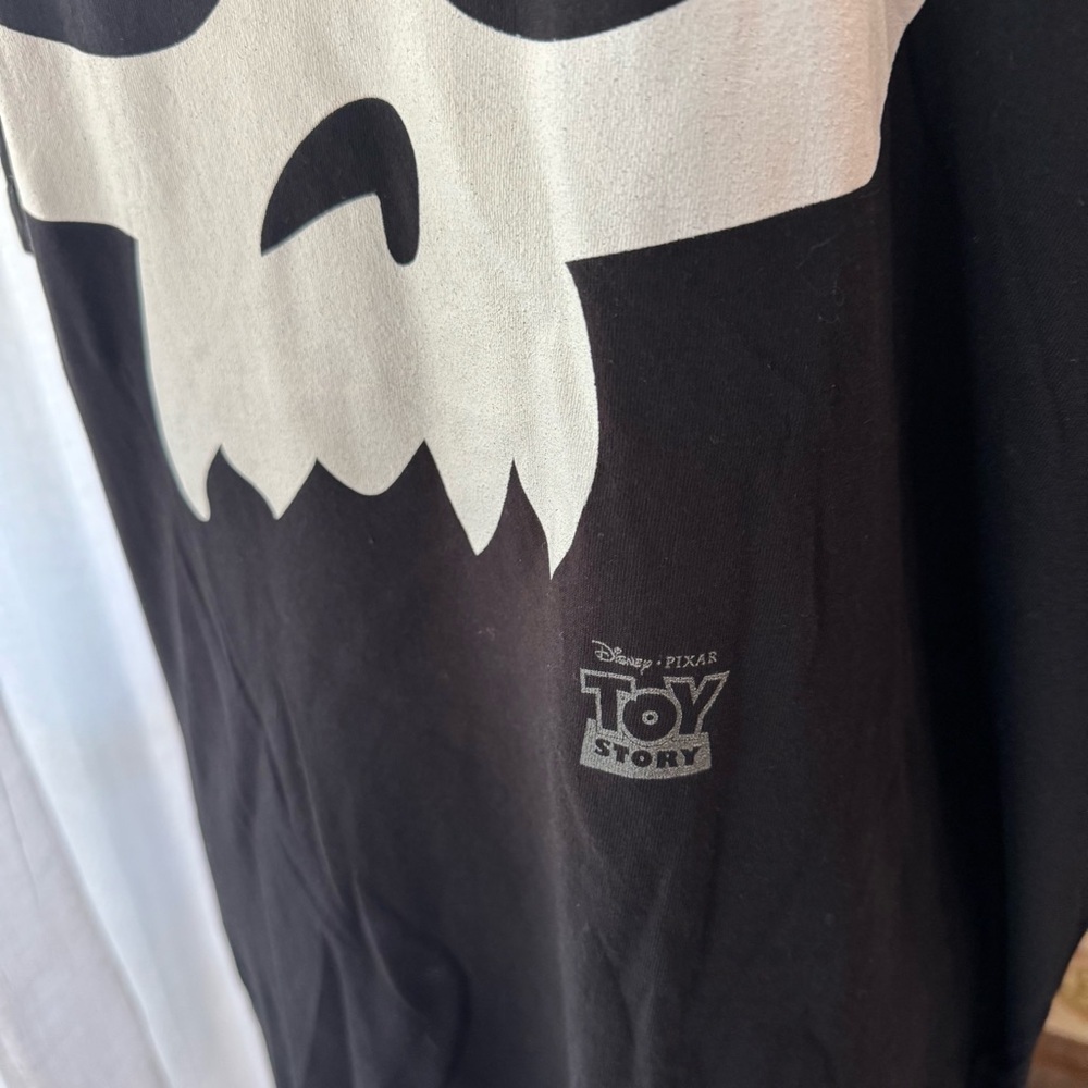 Disney Toy Story Sid Black T-Shirt with White Skull Design - Picture 2 of 3